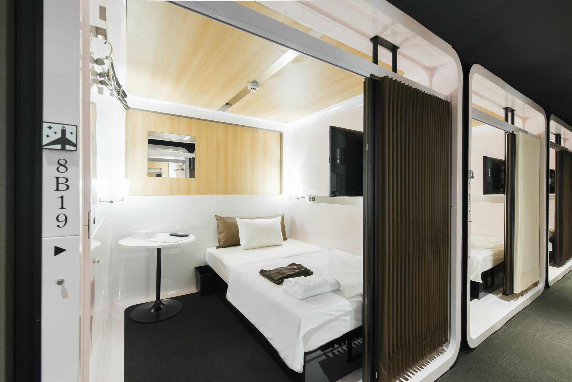 First Cabin Kyoto Arashiyama Екстер'єр фото